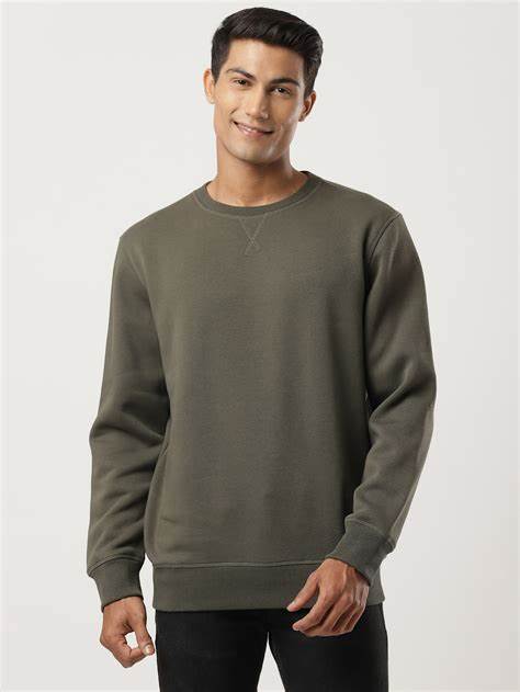 olive sweatshirt