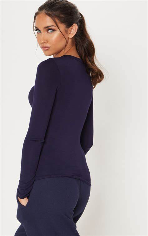 violet long sleeve tight t-shirt