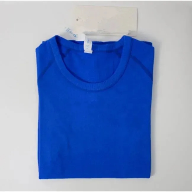 blue t shirt